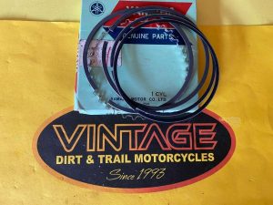 s-l1600 Yamaha OEM, NEW, Piston Ringset 3rd O/S, 583-11610-30,XT500,TT500,SR500 , stxt1