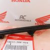 Honda 14611-300-000 CAM CHAIN GUIDE , heng1