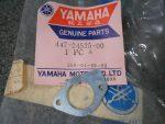 Yamaha 447-24525-00-00 PLATE, LEVER FITTING , f3
