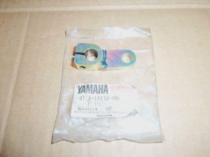 Yamaha 4U3-18116-00-00 JOINT, ROD 1, lev12