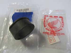 Honda 16720-MG9-000 RUBBER, FUEL PUMP ,hru1