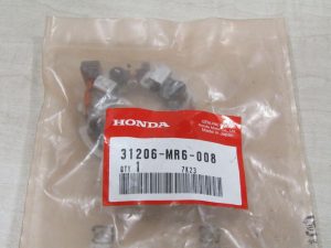 s-l1600 Honda 31206-MR6-008 BRUSH HOLDER SET, hel1
