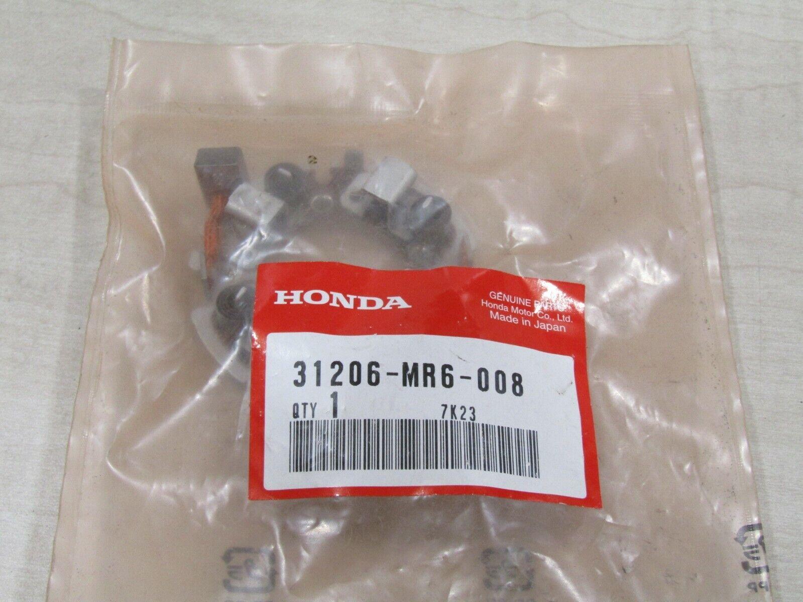 Honda 31206-MR6-008 BRUSH HOLDER SET, hel1
