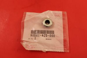 Honda 90541-425-000 SETTING RUBBER, HRU1