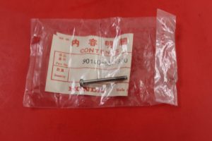 Honda 90140-657-920 SCREW, PAN (4X35) , hscrph1