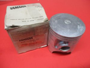 Yamaha 3JE-11636-01-00 PISTON (0.50MM O/S) , p15