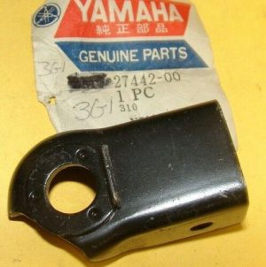Yamaha , 2m0-27442-00 , new #v, 3G1-27442-00-00 BRACKET 2 , fr11