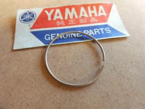 Yamaha 93440-28099-00 CIRCLIP, OUTER , cl8