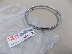 Yamaha 5Y3-84395-00-00 MOUNTING RING . L5