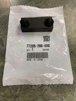 Honda 77205-286-000 RUBBER, hru2