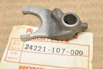Honda 24221-107-000 FORK, L. GEARSHIFT ,htr1