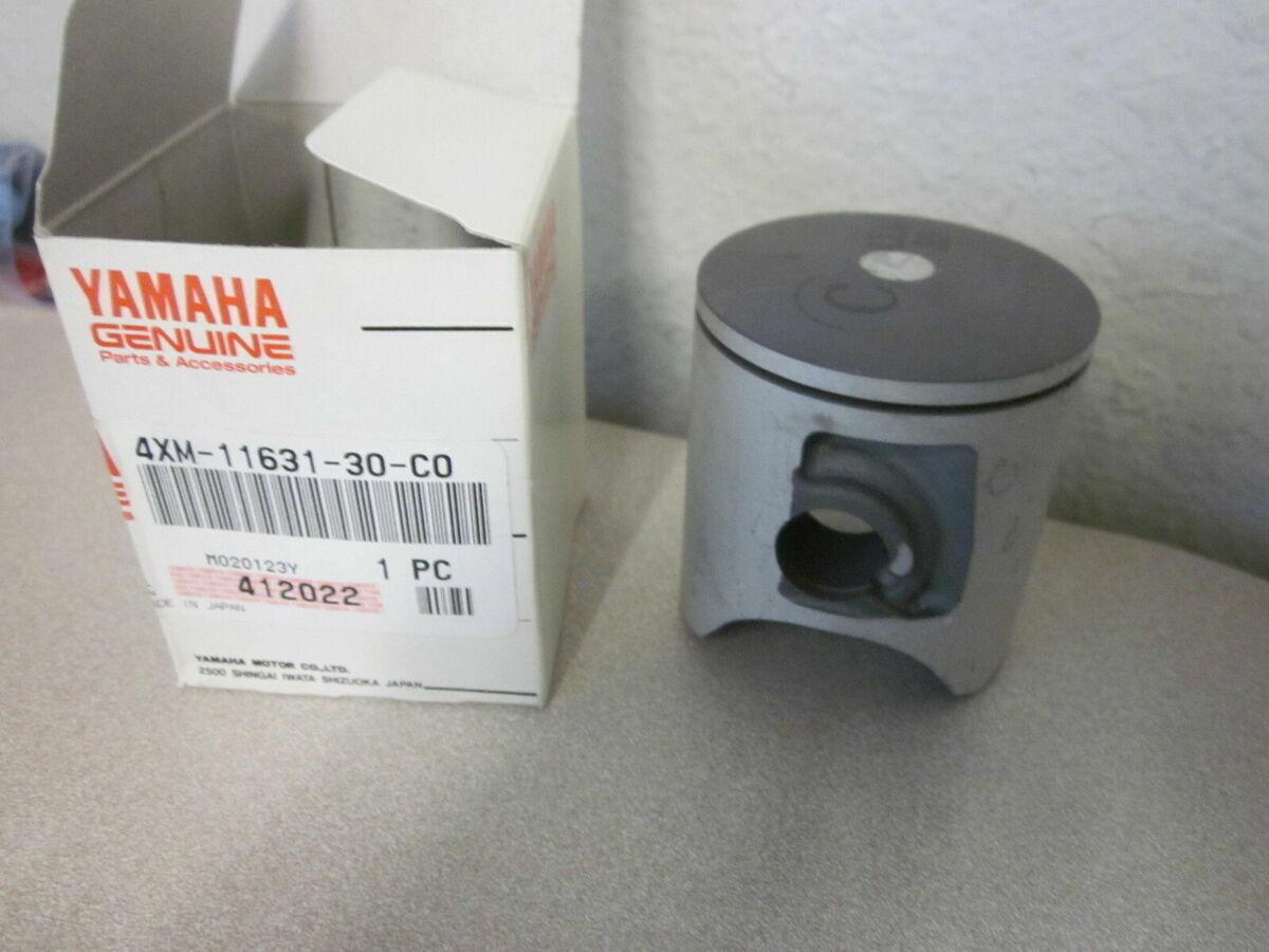 YAMAHA , PISTON , 4XM-11631-30-C0 , P19