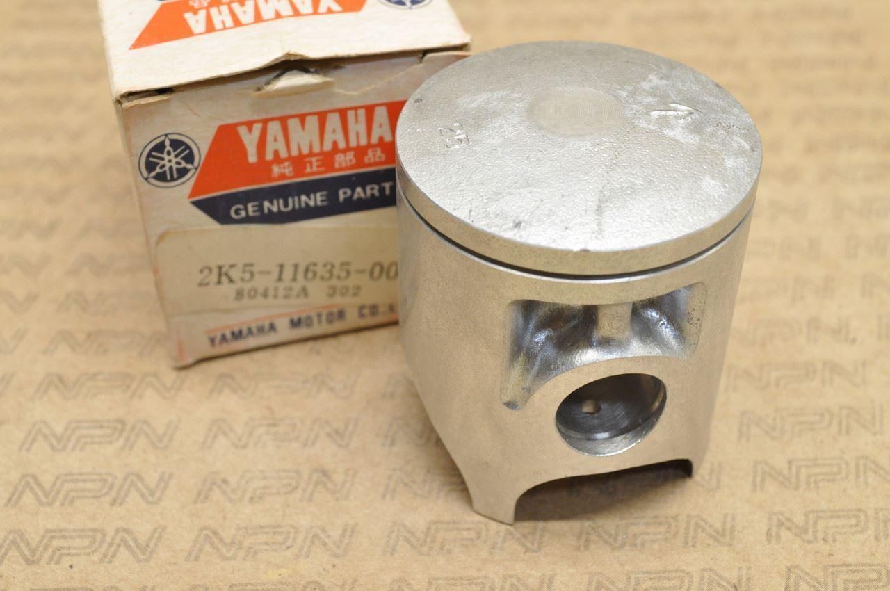 Yamaha ,  0.25 Oversize Piston 2K5-11635-00 , 3r2-11635-00,  p18