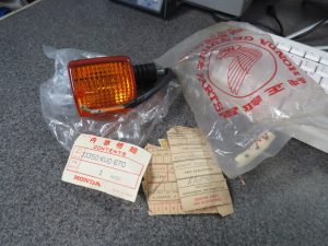 HONDA OEM TURN SIGNAL ASSY, L. FR. (12V 23W) | 33350-KV0-670, hl3