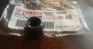 Yamaha , 95607-12200-00 NUT, SELF-LOCKING , n3
