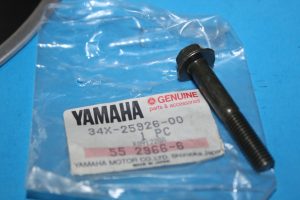 YAMAHA OEM SUPERSEDED BY 5KN-25926-01-00 BOLT | 34X-25926-00-00, b6