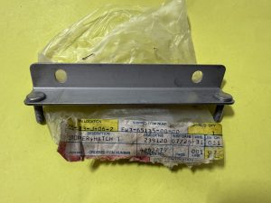YAMAHA OEM STOPPER, HATCH 1 | EW3-65135-00-00 , fr13