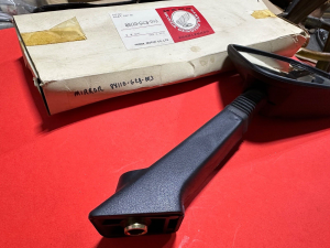 s-l1600 Honda ,OEM, NOS, 88110-GC8-003 MIRROR, R. ,CH150,CH80,NH80 , hbul4